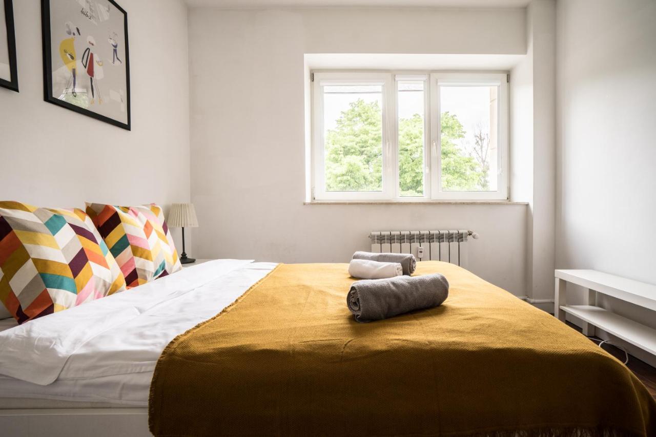 Apartmán Oomph Big With Balcony Near Old Town *